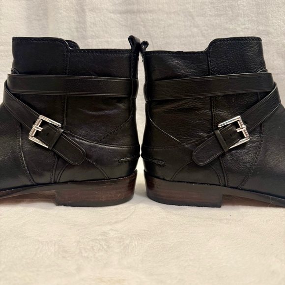 Coach Black Leather Lannah/Lianne Booties Q5316 - Picture 3 of 14